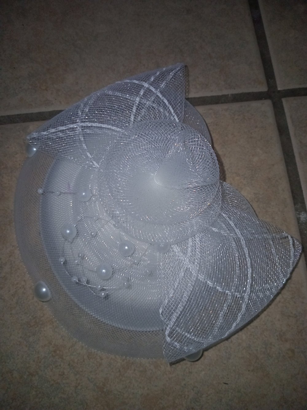 White Pearl-Embellished Women's Fascinator Hat